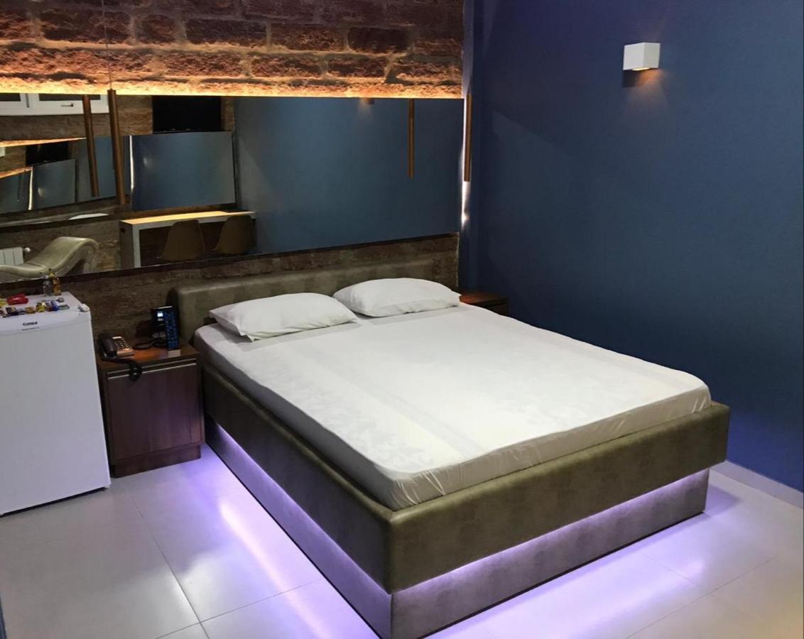 Motel Casa De Pedra Caràzinho Eksteriør billede